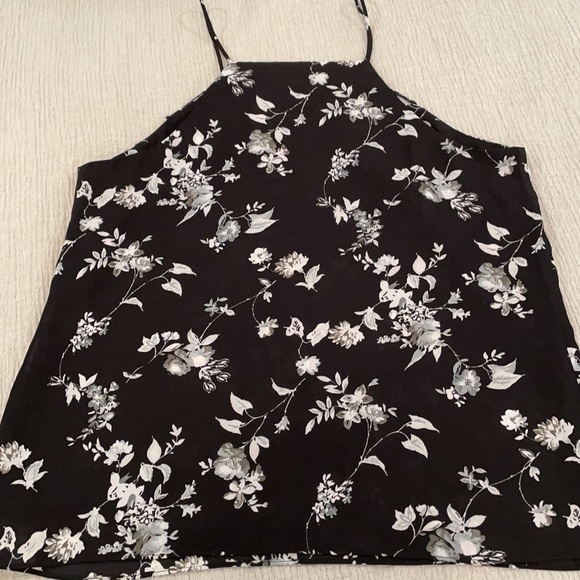 Wayf Tank - Picture 3 of 4